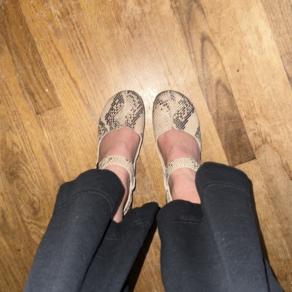boc Shoes - BOC Snakeskin Mary Jane Soft Heel